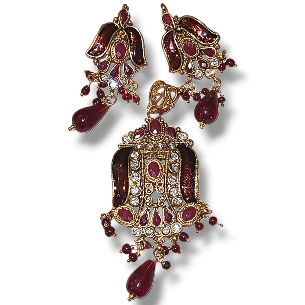 Vintage Bollywood Style Pendant And Earring Set Gold Tone Red Burgundy & White